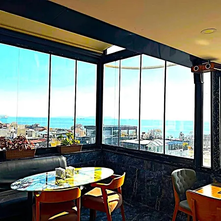 Royal Boutique By Kaya Royal Anex Bulding-no Lift - 24 Coffees And Tea Are Free At The Terrace Restaurant